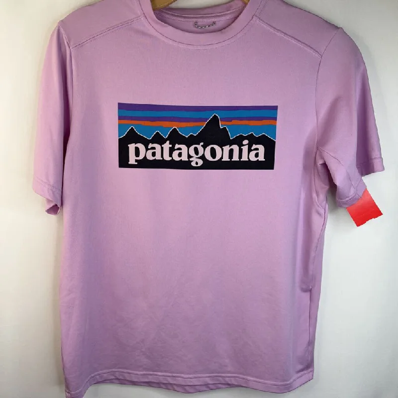 Size 14: Patagonia Light Pink "Patagonia" Mountains Athletic Short Sleeve Shirt Streetwear Style