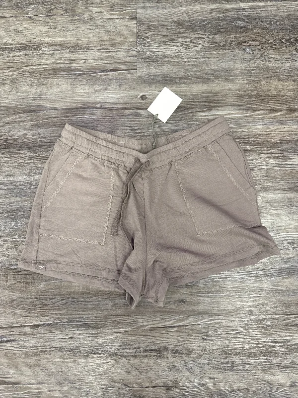 Shorts By Barefoot Dreams In Taupe, Size: M Traditional Men's Wool