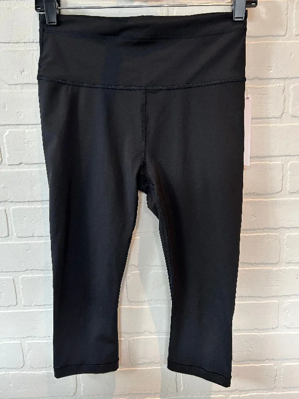 Black Athletic Leggings Capris Athleta, Size 4 Business