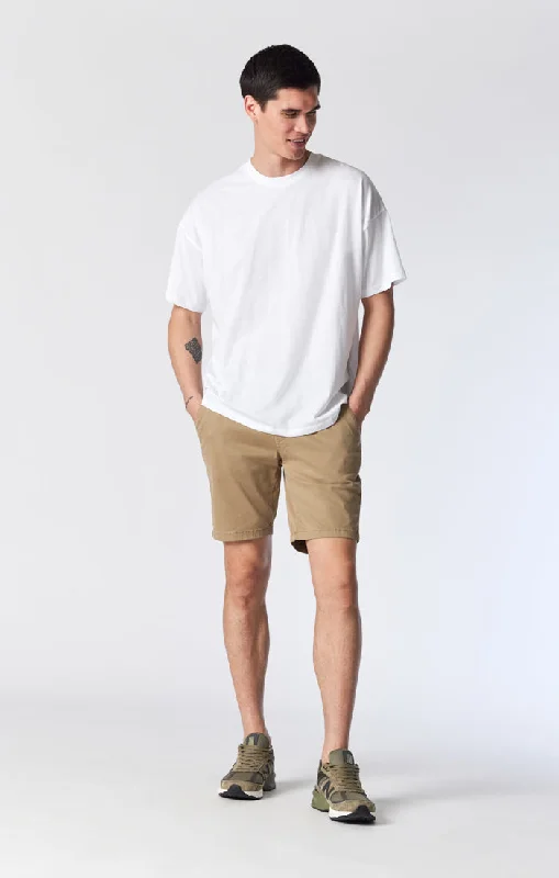 NOAH SHORTS IN BRITISH KHAKI TWILL Modern Men's Geometric