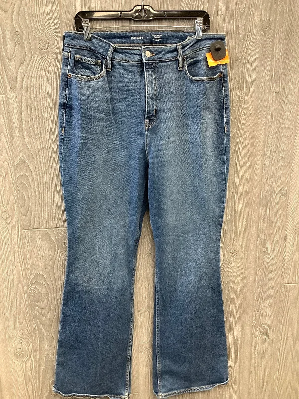 Jeans Flared By Old Navy In Blue, Size: 14 Monochromatic All