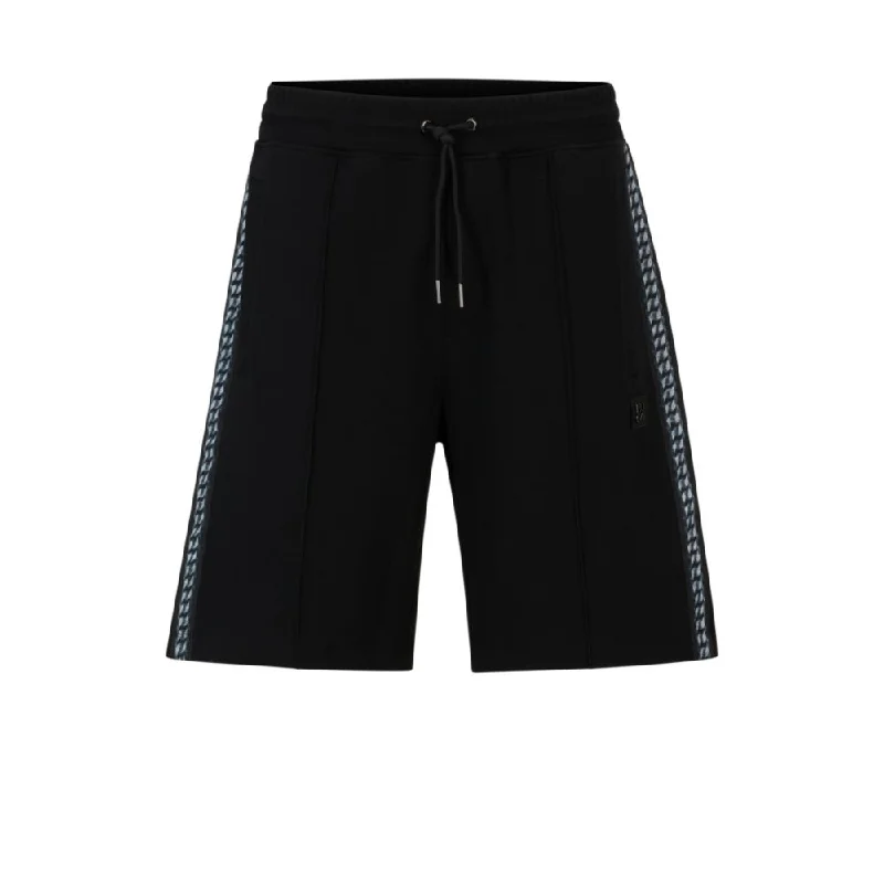 Stretch-cotton relaxed-fit shorts with stacked logo Sleek Men's Contemporary 