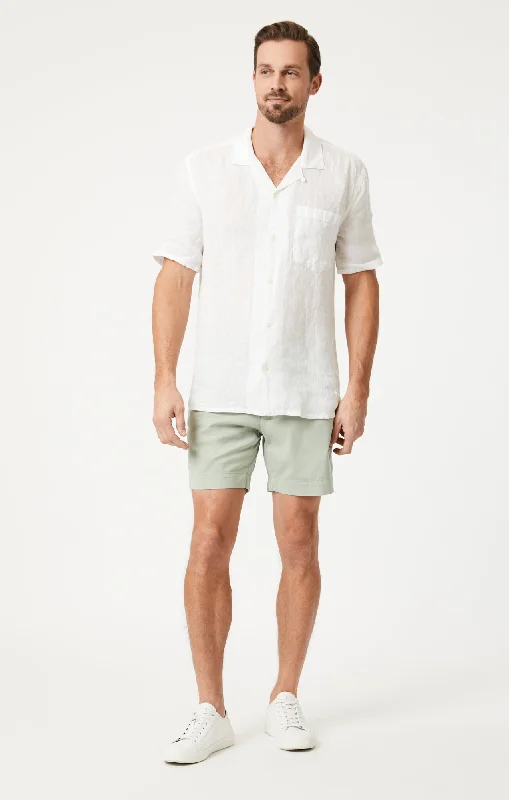 NATE SHORTS IN MINERAL GREEN LIGHT TWILL Refined Men's Hand