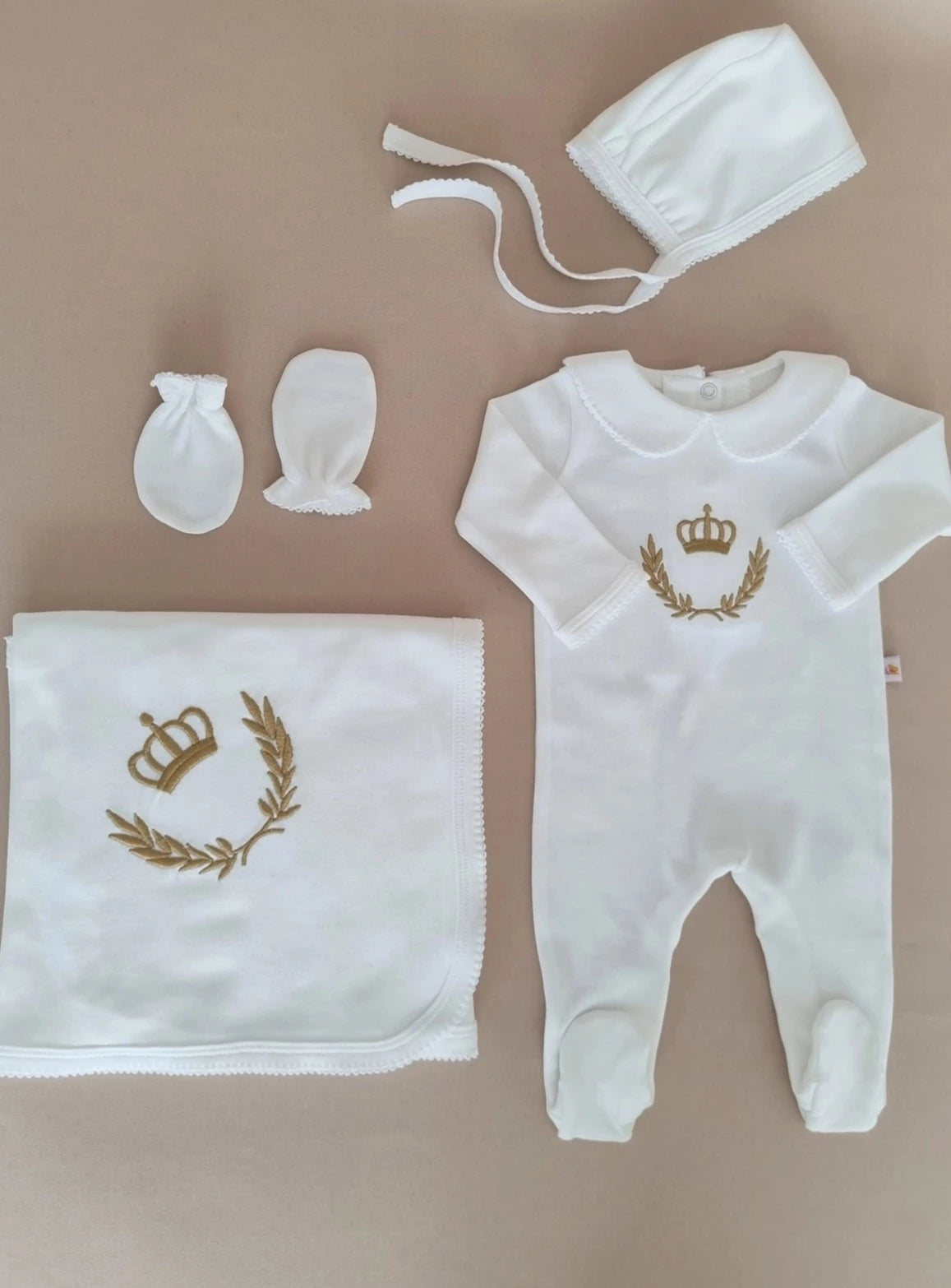 Organic Cotton Crown Set (Gold) Streetwear Style