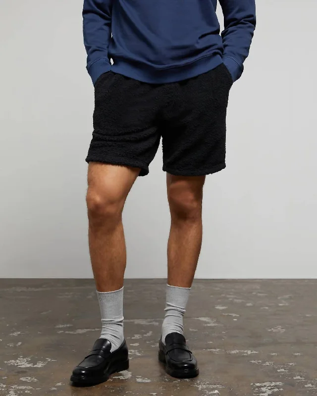 Mens Sherpa Short In Black Elegant Men's Cashmere