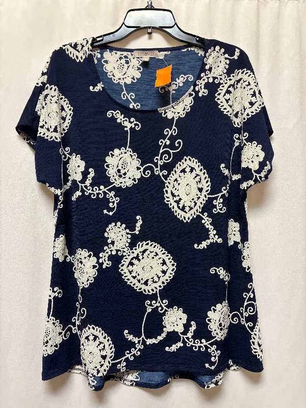 Top Short Sleeve By Roz And Ali  Size: Xl Cozy Men's Winter