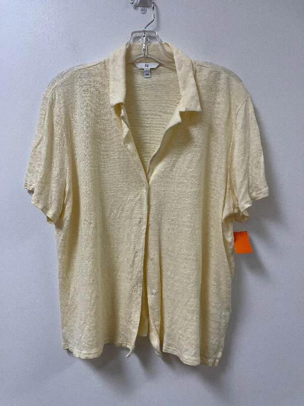 Top Short Sleeve By Banana Republic  Size: L Edgy Men's Punk