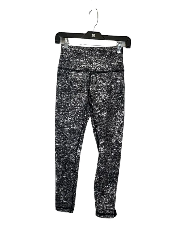 Grey & White Athletic Leggings Lululemon, Size 6 Dapper Men's Bow