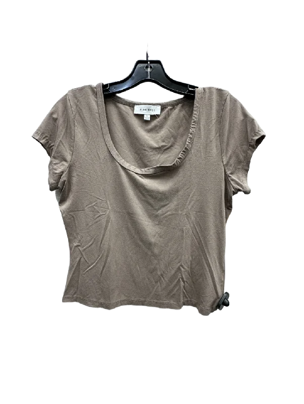 Top Short Sleeve Basic By Pink Rose  Size: L Laid