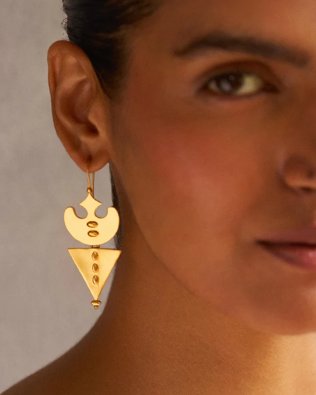 Lama Earrings - Gold Luxurious Men's High