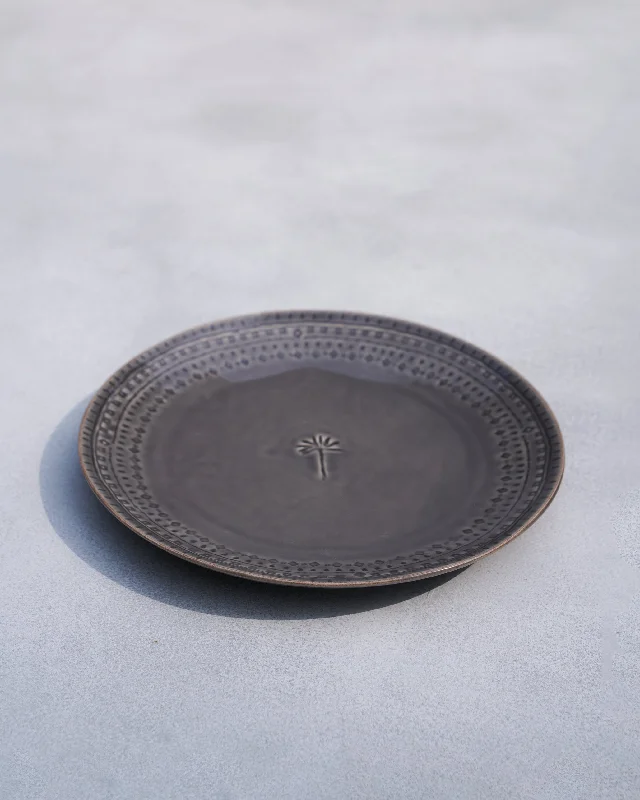 Coco Palm Dinner Plate - Dark Grey Dynamic Men's Moto