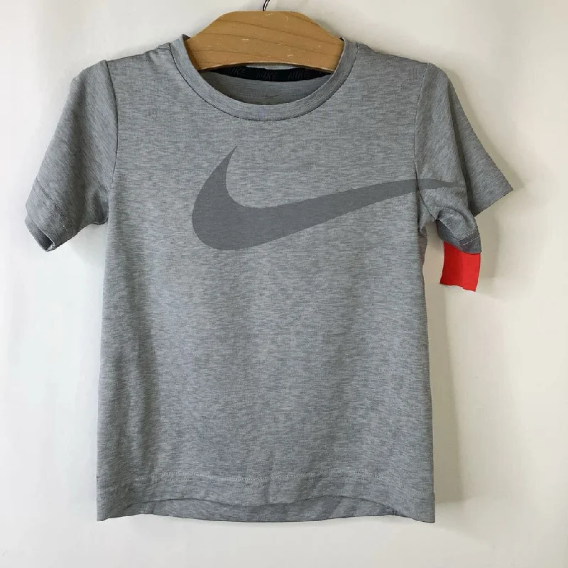 Size 4-5: Nike Dri-Fit Grey T-Shirt Polished Men's Silk