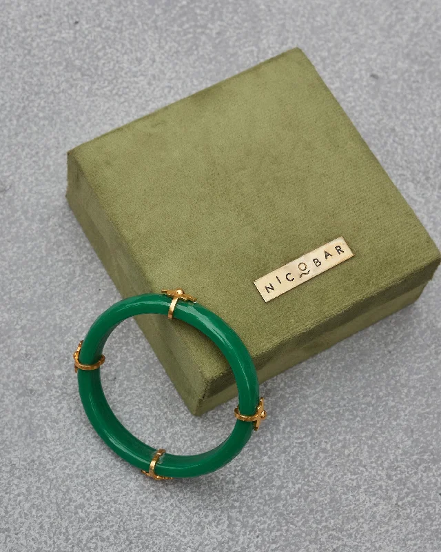 Yoma Bangle - Green Stylish Men's Tropical 